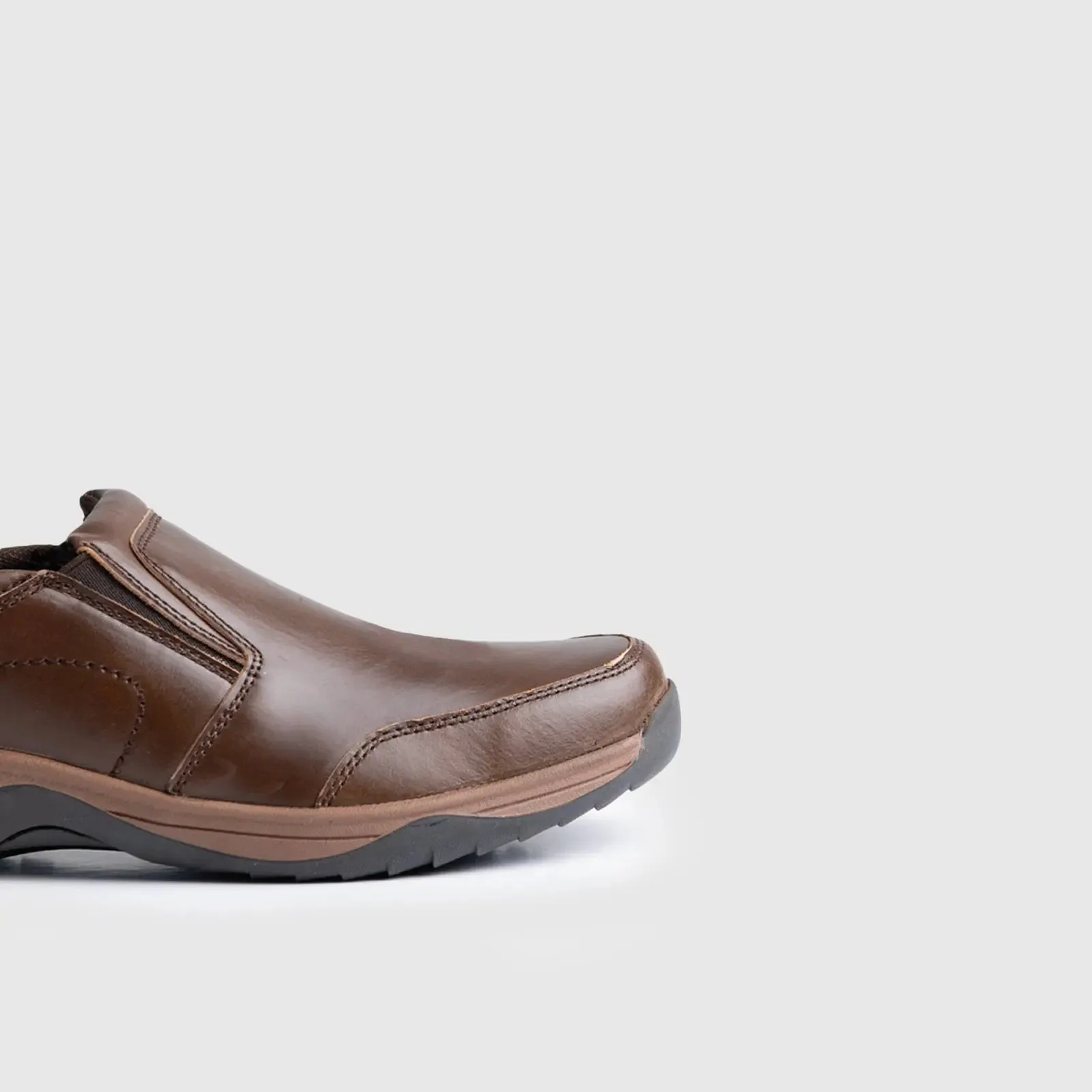 Logan Comfort Slip Ons Tan  00863