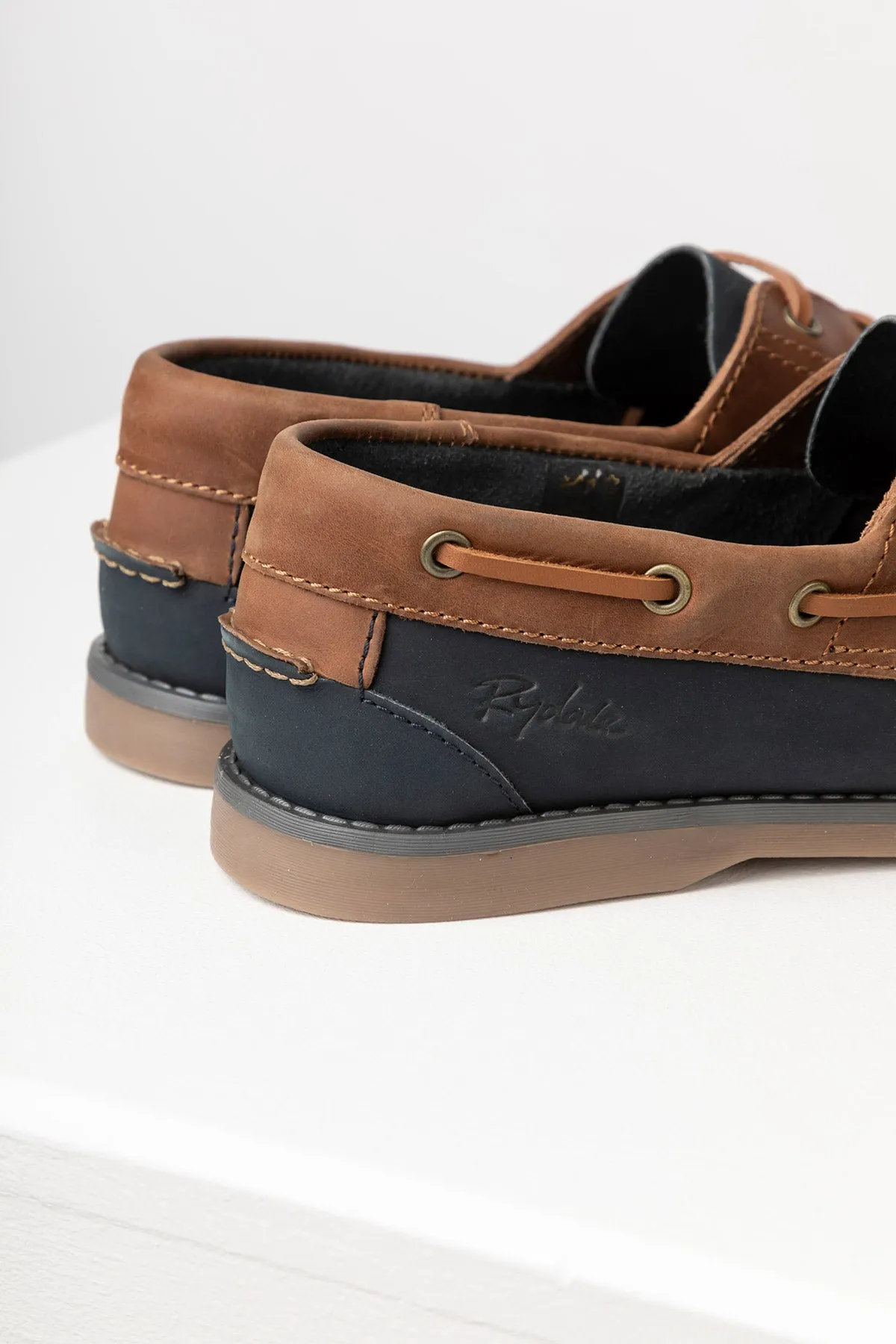 Men's Leather Deck Shoe - Runswick