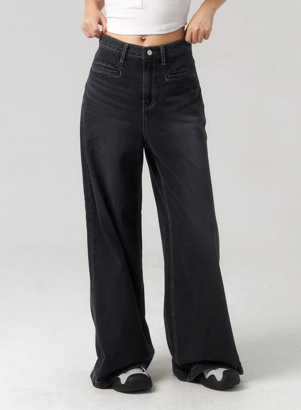 Oversized Leg Jeans CL303