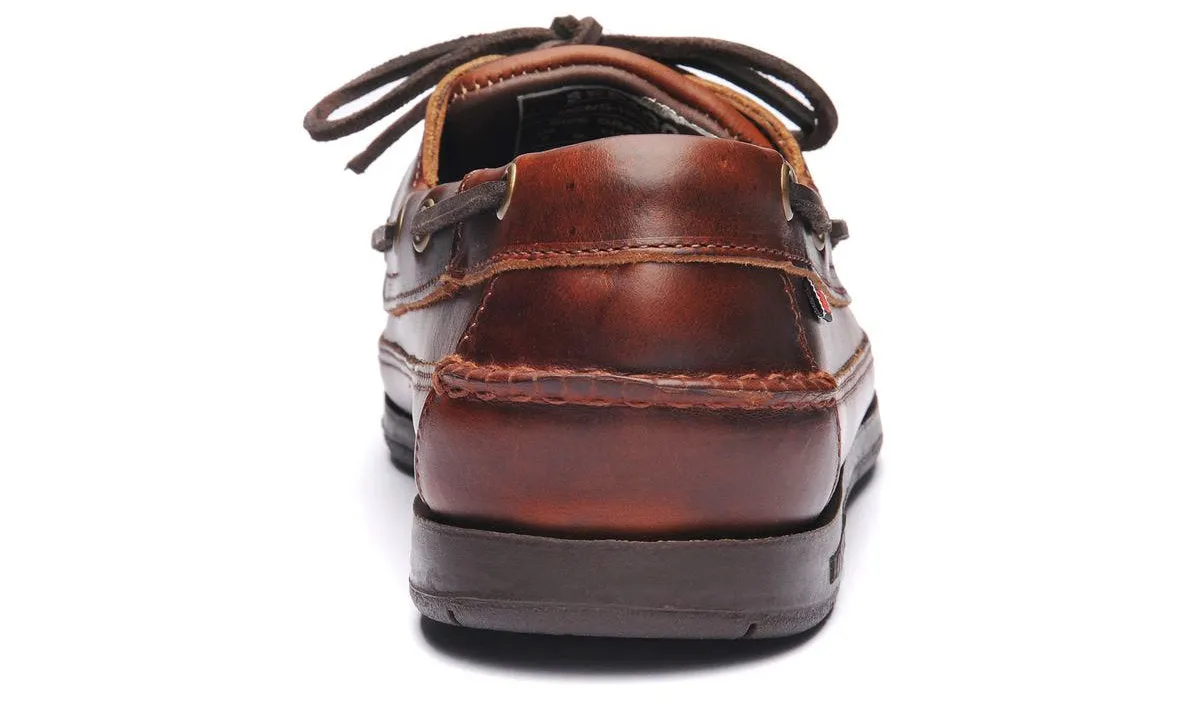 Sebago Men's 7000GD0 Schooner Waxed Leather Boat Shoes Brown Gum