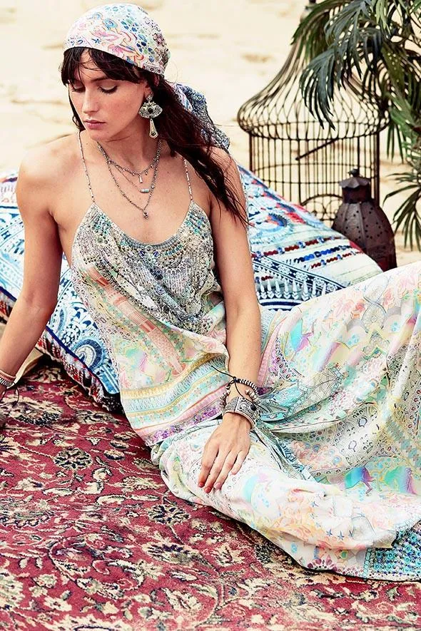 T-BACK SHOESTRING TOP MY DUBAI DREAM